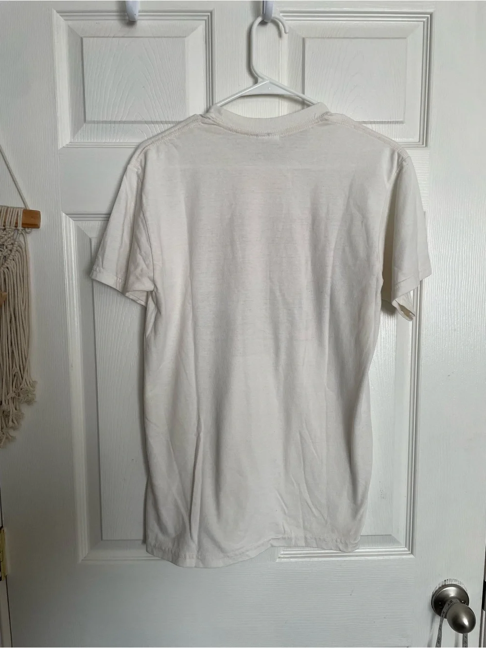 Tie One On! Mens size Medium Sedona Graphic Tee Cream with Orange & Brown Print
